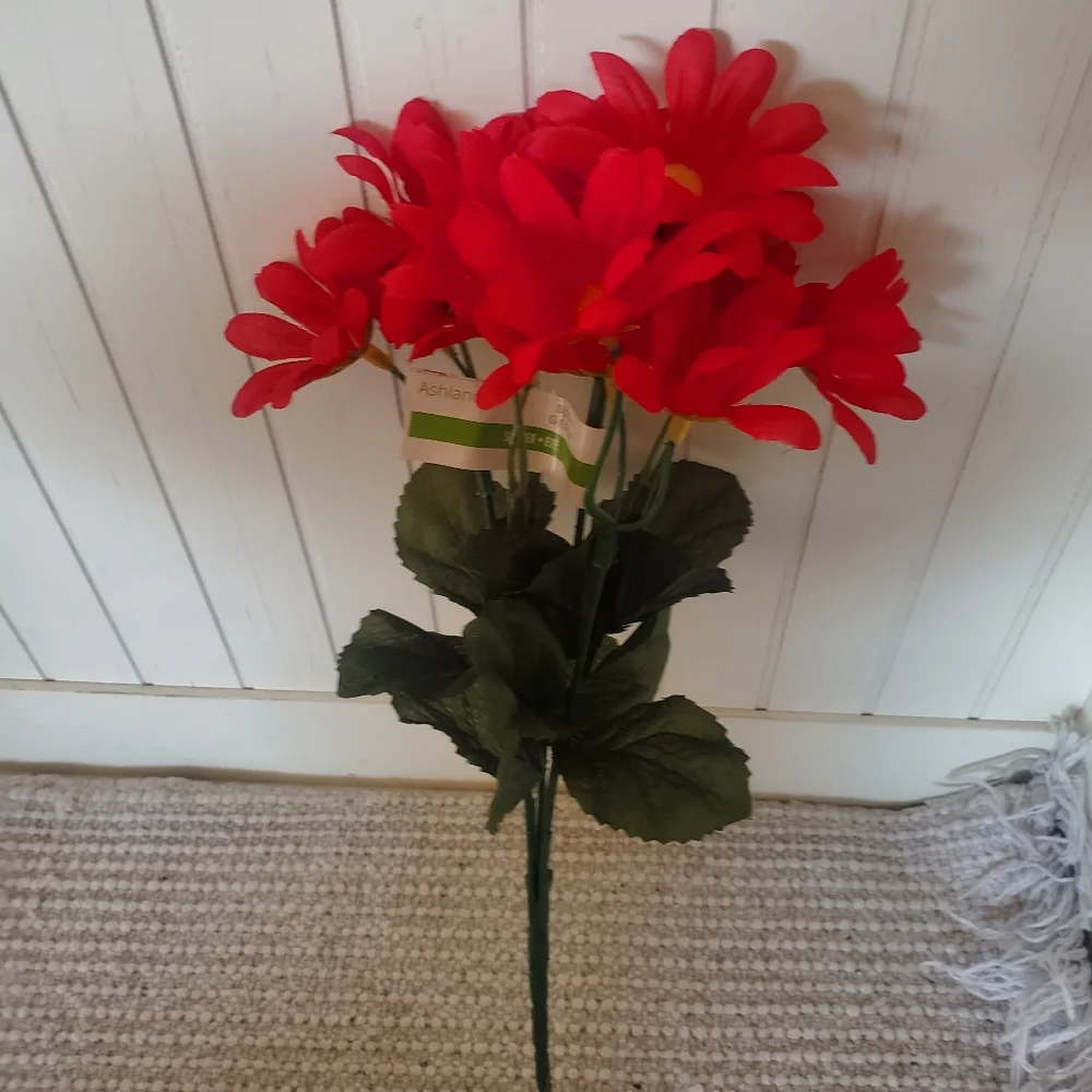 RED FAUX FLOWERS